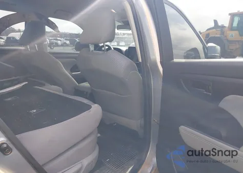 2021 Toyota Highlander Le from USA, damaged, VIN 5TDZZRAH8MS089048